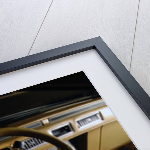 Cadillac Seville custom 1976 by Simon Clay