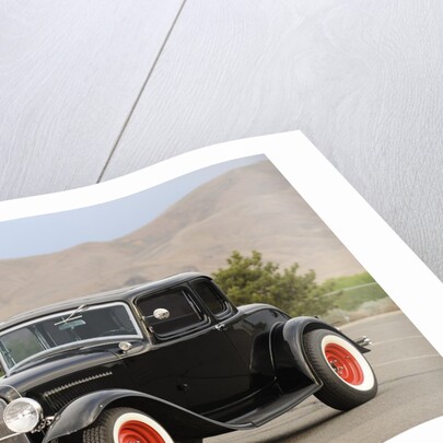 Ford 3 Window Coupe 1932 by Simon Clay