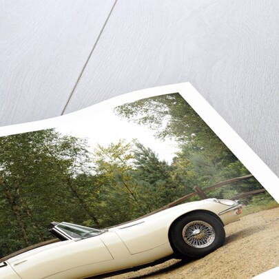 Jaguar E type 1974 by Simon Clay