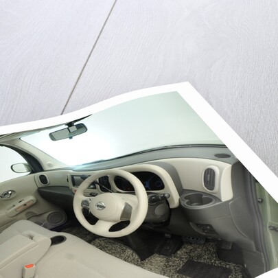 Nissan Cube 2008 by Simon Clay