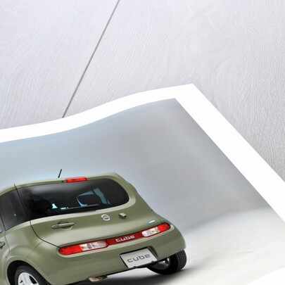 Nissan Cube 2008 by Simon Clay