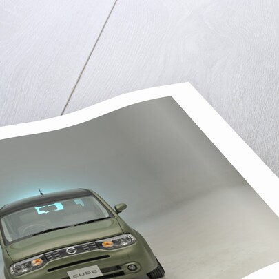 Nissan Cube 2008 by Simon Clay