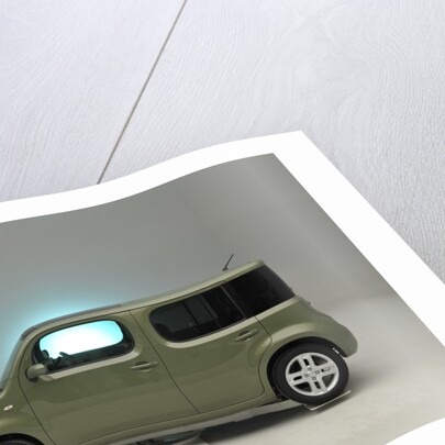 Nissan Cube 2008 by Simon Clay