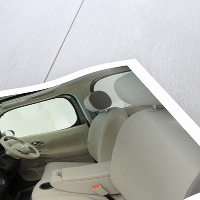 Nissan Cube 2008 by Simon Clay