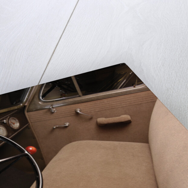 Oldsmobile 1937 by Simon Clay