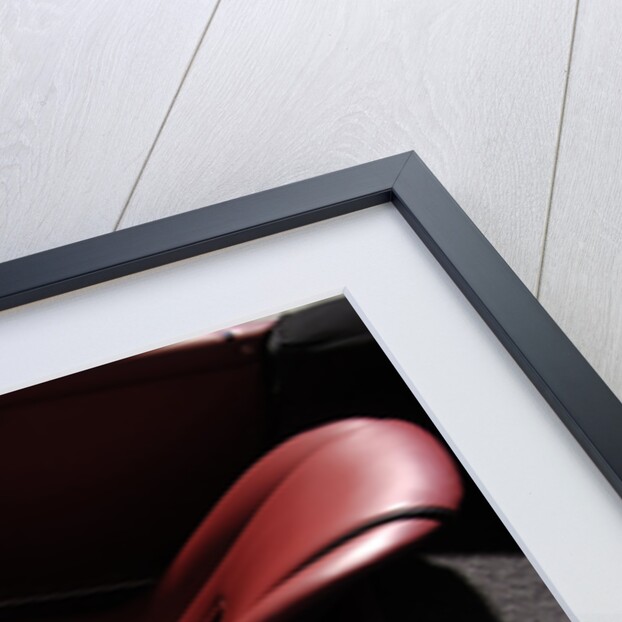 1956 Porsche Spyder - James Dean replica by Simon Clay