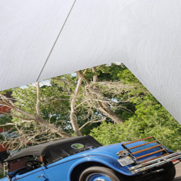 Ruxton model c roadster 1932 by Simon Clay