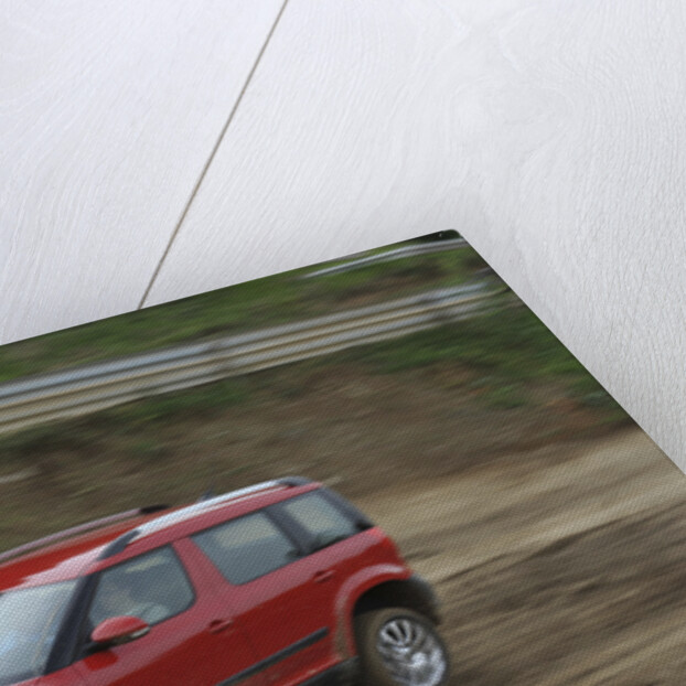 Skoda Yeti 2009 by Simon Clay