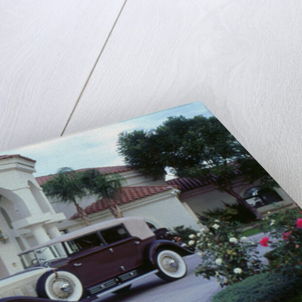 1932 Cadillac v16 convertible by Unknown