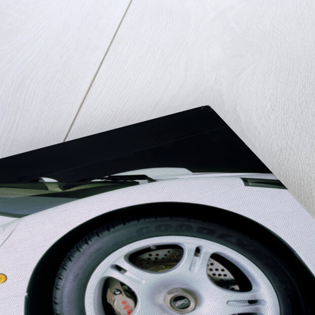 1995 McLaren F1 road car wheel by Unknown