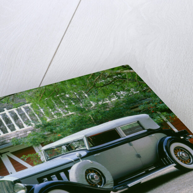 1930 Pierce Arrow 7 passenger phaeton by Unknown
