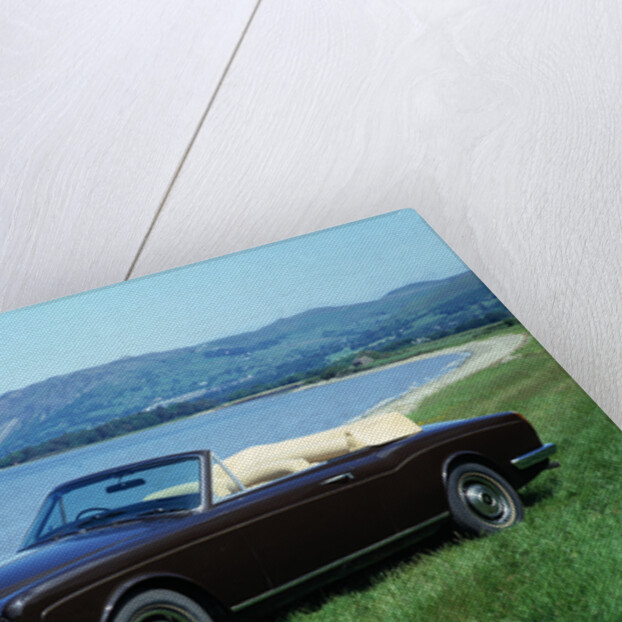 1975 Rolls Royce Corniche convertible by Unknown