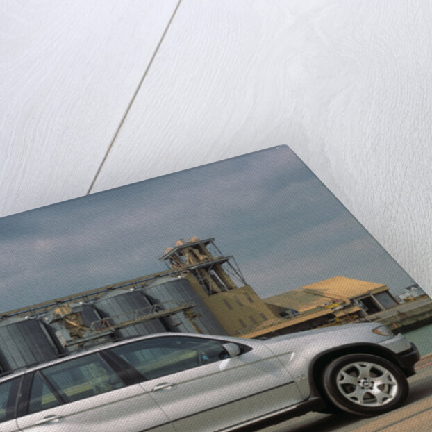 2000 BMW X5 4.4i by Unknown