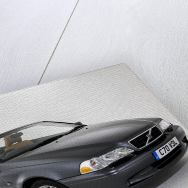 2004 Volvo C70 by Unknown