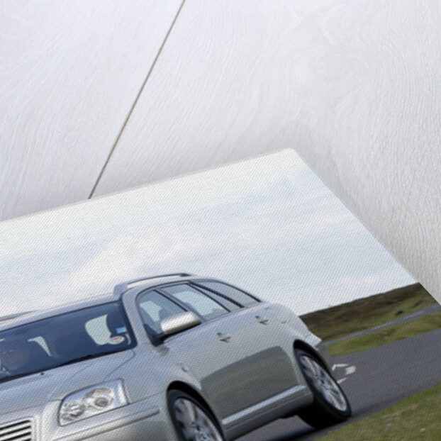 2004 Toyota Avensis Estate by Unknown