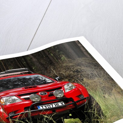 2007 Toyota HiLux Arctic Explorer by Unknown