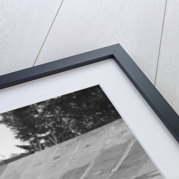 Reg Parnell's MG K3 leading B Bira's Maserati, JCC International Trophy, Brooklands, 2 August 1937 by Bill Brunell