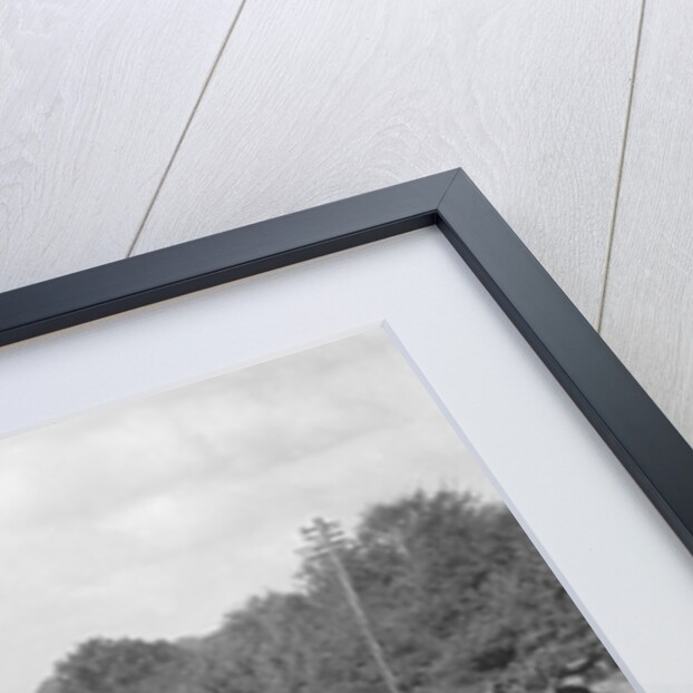 Cars taking part in the Bugatti Owners Club car treasure hunt, 25 October 1931 by Bill Brunell