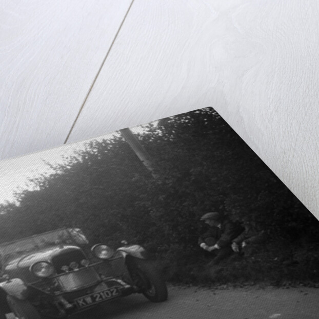 Lagonda taking part in the Bugatti Owners Club car treasure hunt, 25 October 1931 by Bill Brunell