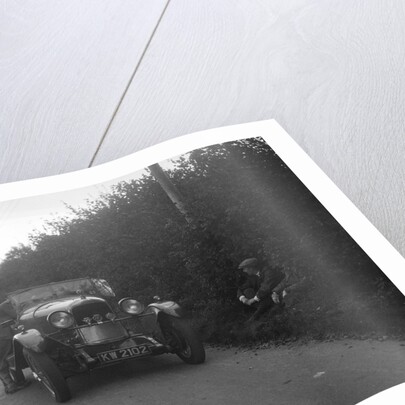 Lagonda taking part in the Bugatti Owners Club car treasure hunt, 25 October 1931 by Bill Brunell