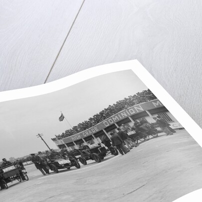 Cars competing in the BARC Daily Sketch Old Crocks Race, Brooklands, 1931 by Bill Brunell