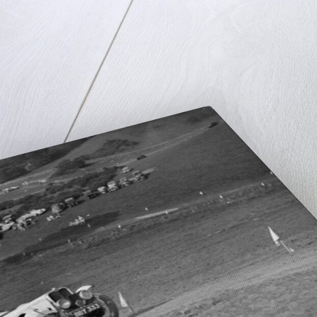 Candidi Provocatores team Singer Le Mans at the Singer CC Rushmere Hill Climb, Shropshire 1935 by Bill Brunell