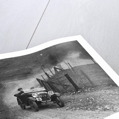 Austin Ulster of AC Fairclough competing in the Inter-Varsity Trial, November 1931 by Bill Brunell