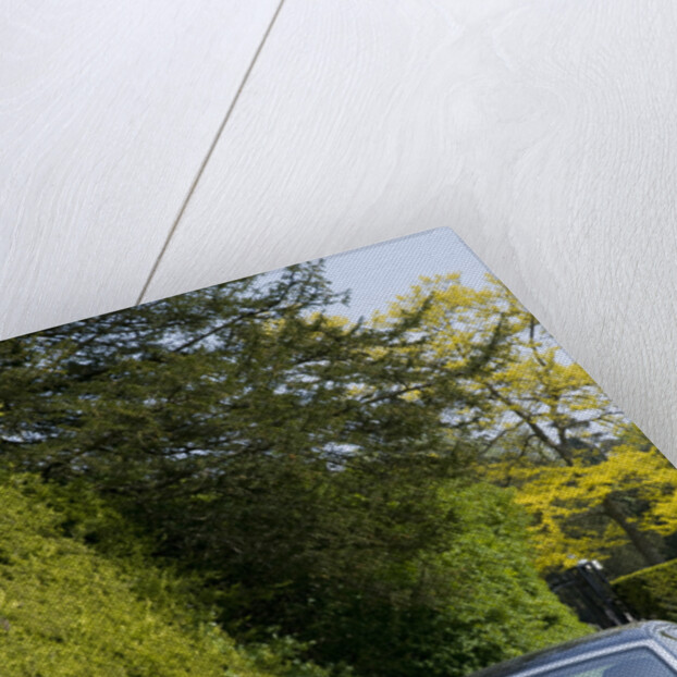 2011 Rolls Royce Ghost by Unknown