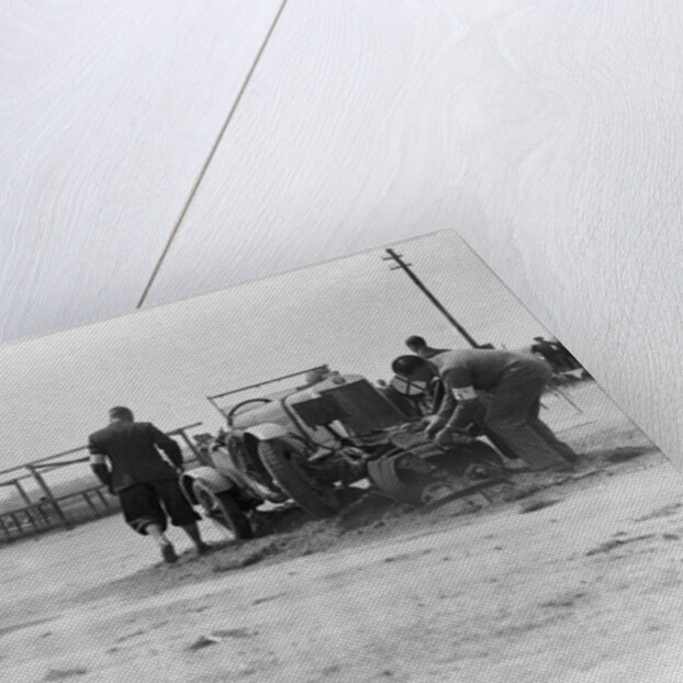 RSS Hebeler's Lagonda passing R Childe's crashed Lea-Francis, BARC 6-Hour Race, Brooklands, 1929, by Bill Brunell