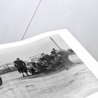 RSS Hebeler's Lagonda passing R Childe's crashed Lea-Francis, BARC 6-Hour Race, Brooklands, 1929, by Bill Brunell