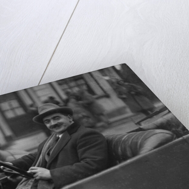 Mr Cummings of Essex Motor Club by Bill Brunell