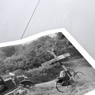 Standard Twelve 4-door saloon, Ipplepen, Devon, 1930s by Bill Brunell