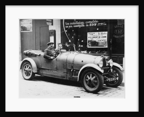 Bugatti, 1932 by Unknown
