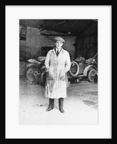 DF Bentley standing in front of a Bentley car, 1921 by Unknown