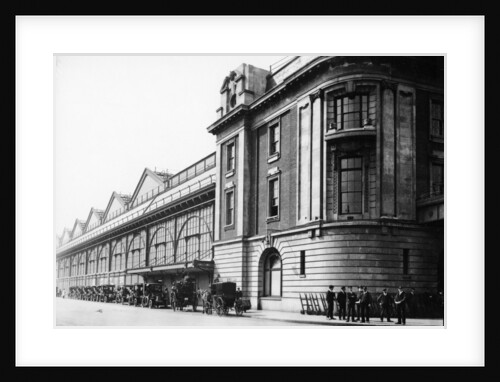 Waterloo Station, 1910 by Unknown