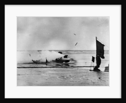 Giulio Foresti's crash at Pendine Sands by Anonymous