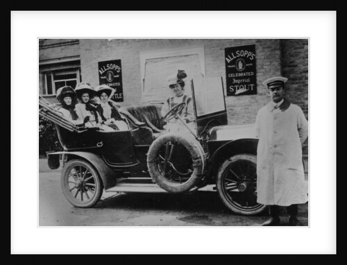A group of ladies in a car, with their uniformed chauffeur, 1910 by Unknown