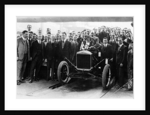250,000th Model T Ford produced at Manchester, 1925 by Unknown