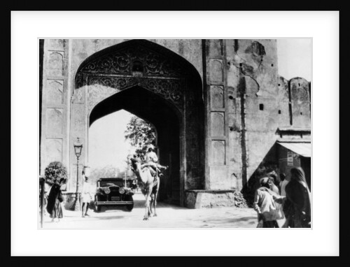 1930 Cadillac saloon beneath the Amber Gate, Jaipur, India, (c1930?) by Unknown