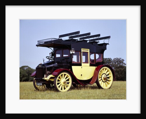 A 1913 Thames coach by Unknown