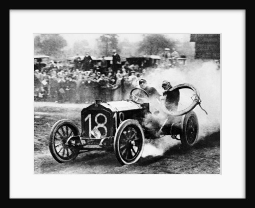 Duray driving a De Dietrich in the Vanderbilt Cup, Long Island, NY, USA, 1906 by Unknown