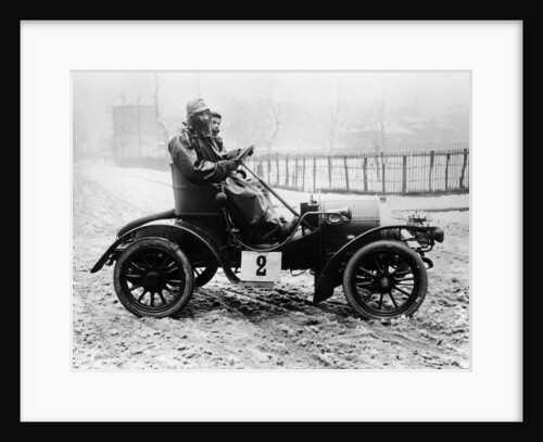 A Grégoire car with driver and passenger, Concours des Voiturettes, 1905 by Unknown