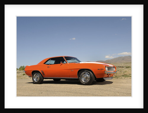 Chevrolet Camaro Z28 1969 by Simon Clay