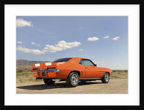 Chevrolet Camaro Z28 1969 by Simon Clay
