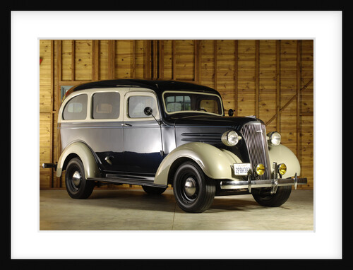 Chevrolet Suburban 1937 by Simon Clay