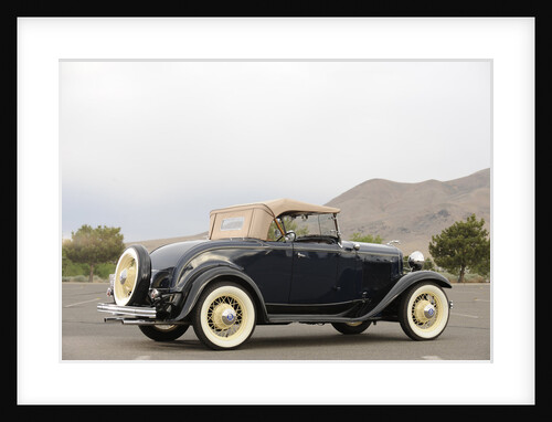 Ford 18 Deluxe Roadster 1932 by Simon Clay