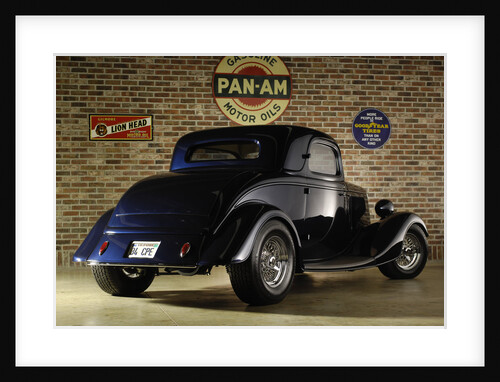 Ford Coupe Custom 1934 by Simon Clay