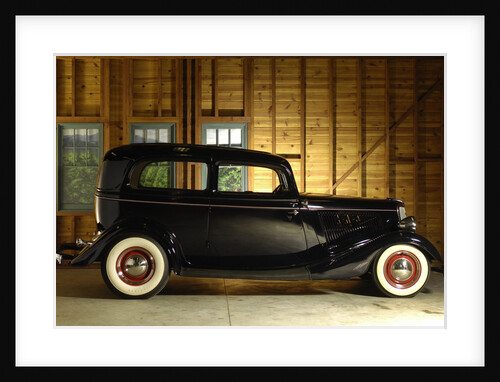 Ford Sedan custom 1934 by Simon Clay