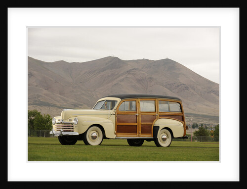 Ford woodie station wagon 1946 by Simon Clay