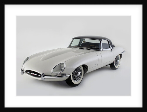 Jaguar E type 1961 by Simon Clay
